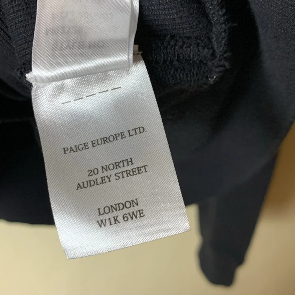 PAIGE Thomas Sweatshirt - Black - S/M - Picture 8 of 13